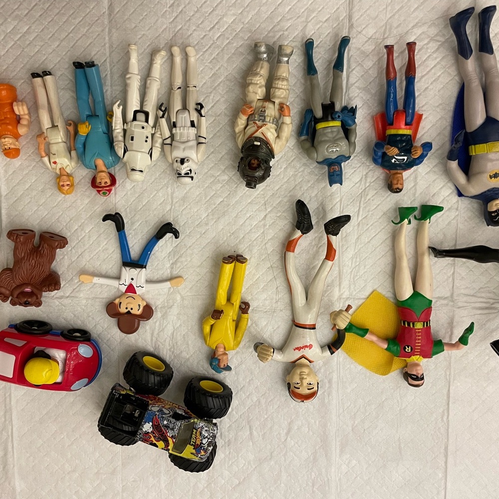 Assorted Action Figures Set - Picture 3 of 3